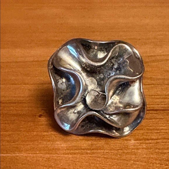 Silpada Jewelry - Silpada Sterling Silver Ring